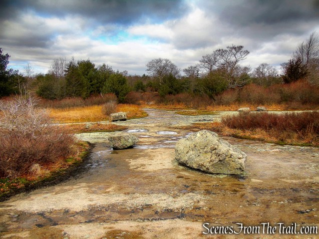 Bowling Rocks - Dunning Trail