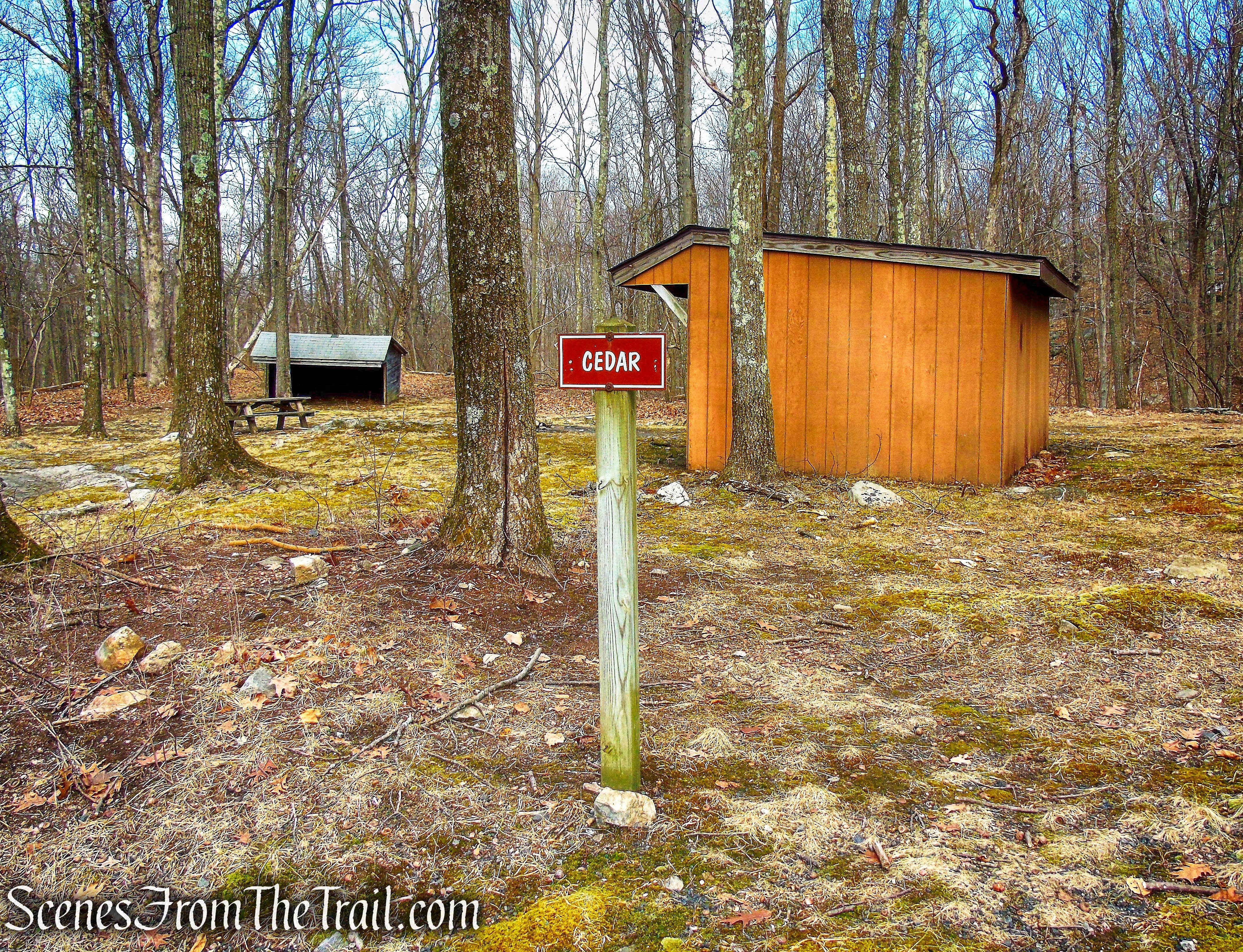 Cedar Campsite - Orange Trail - Mountain Lakes Park