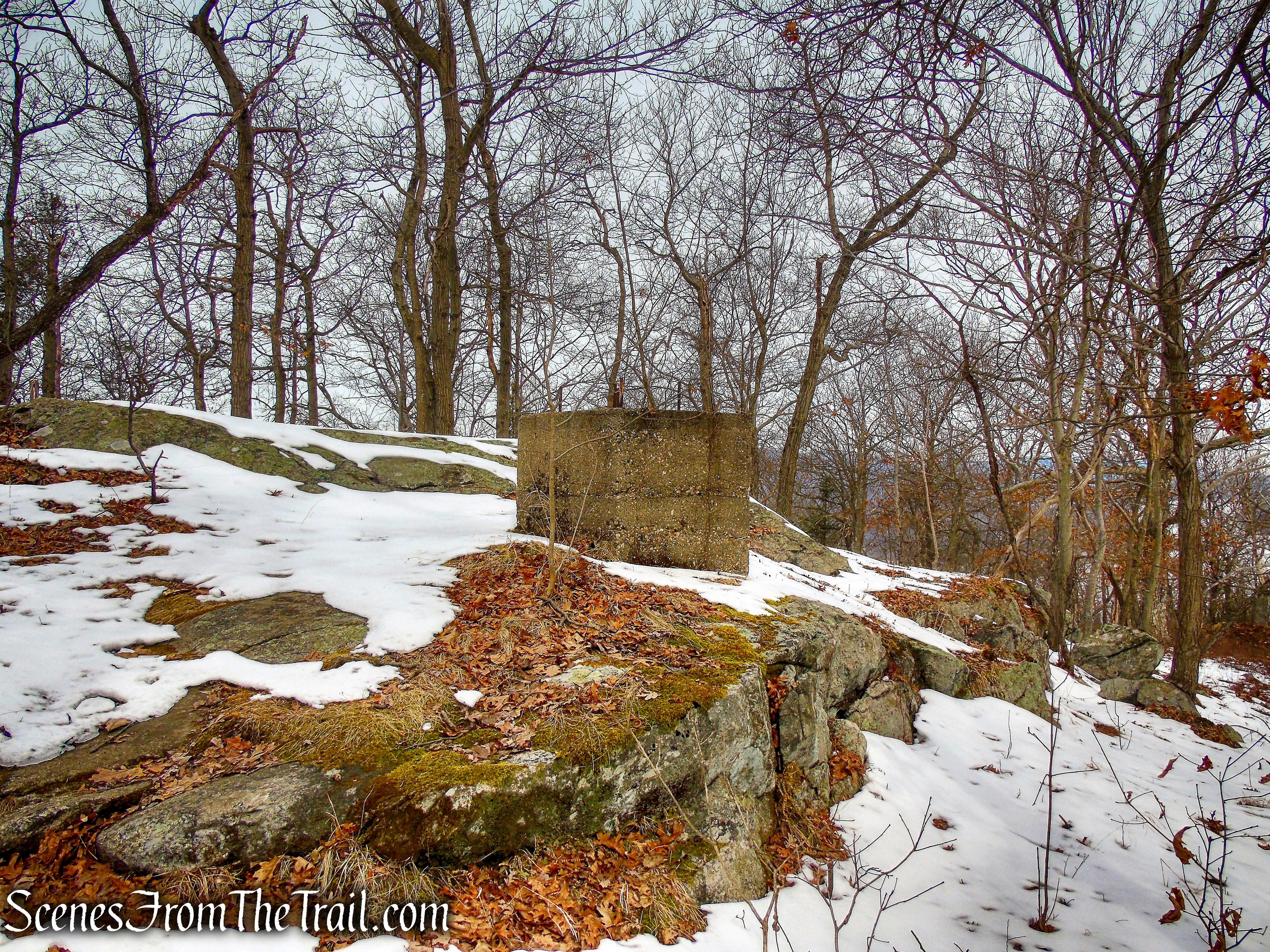 concrete footing for airway beacon