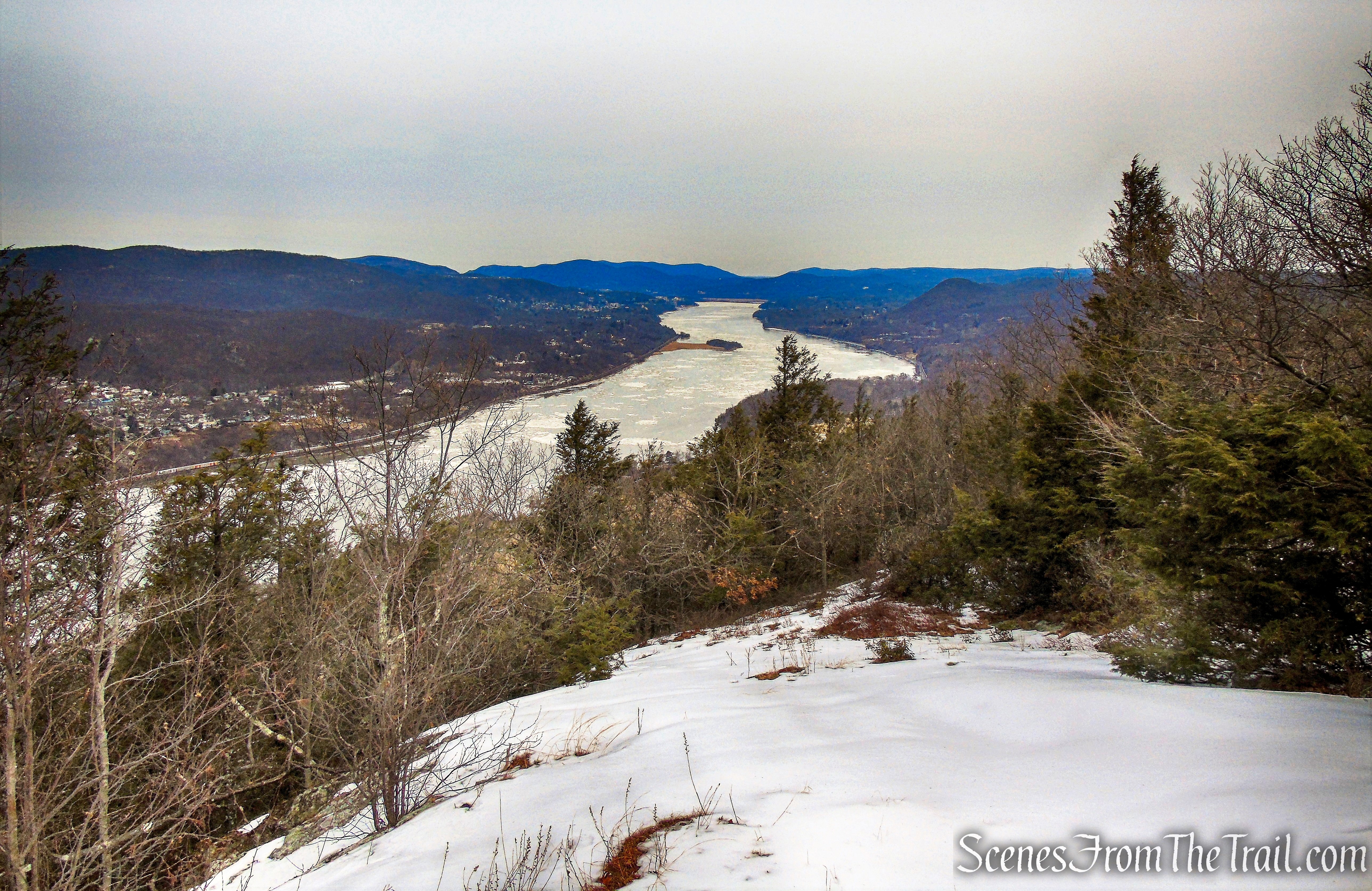 north-facing viewpoint - Anthony's Nose