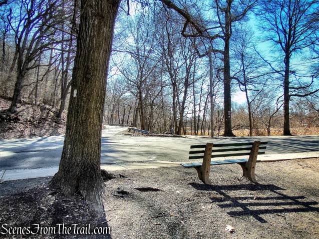 White Trail crosses Orange Road