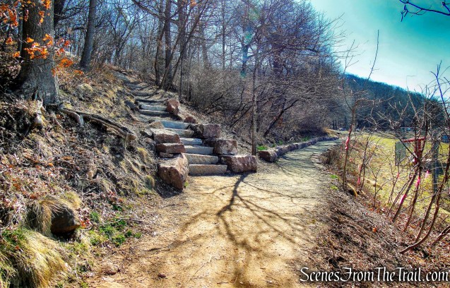 White Trail turns left and climbs stone steps