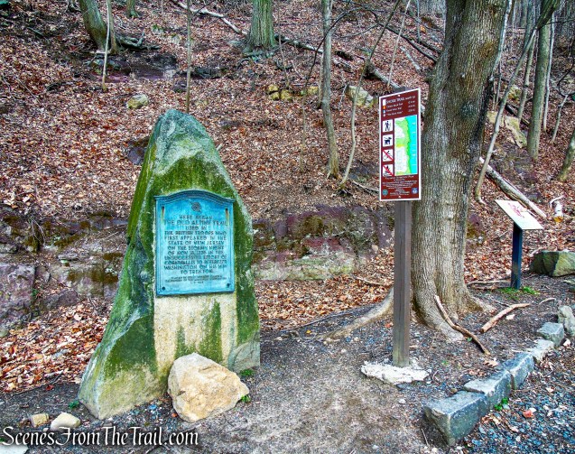 Old Alpine Trail plaque - Shore Trail