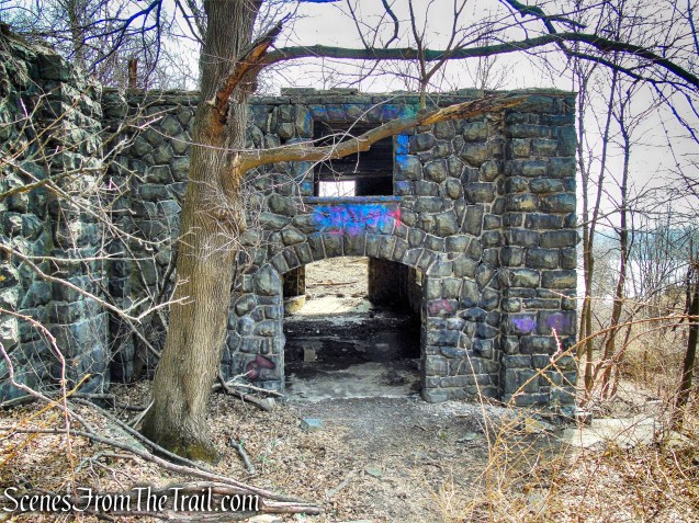 Zabriskie Ruins - Cliff Dale