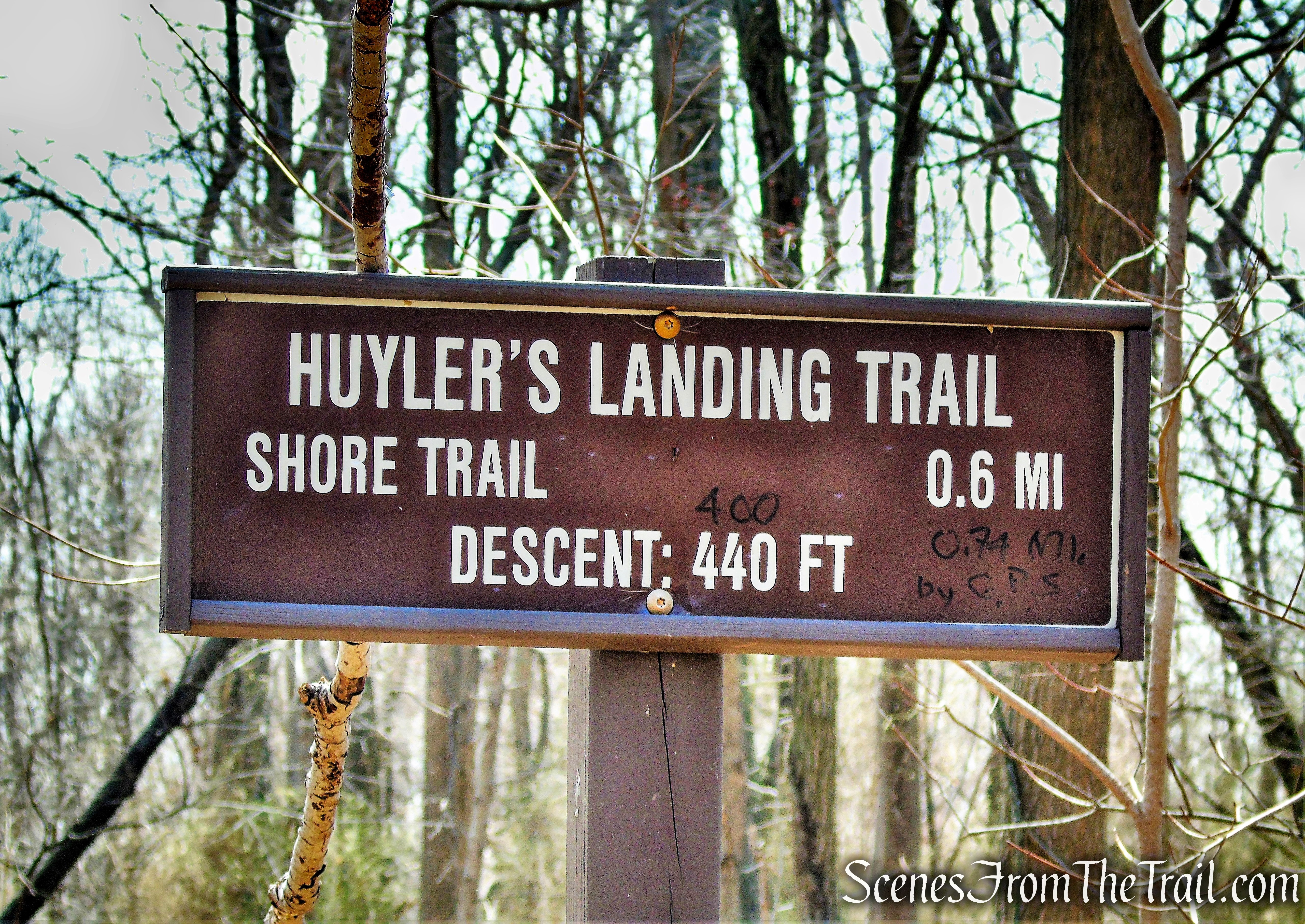 Huyler’s Landing Trail