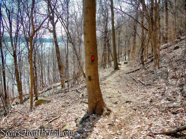 Huyler’s Landing Trail