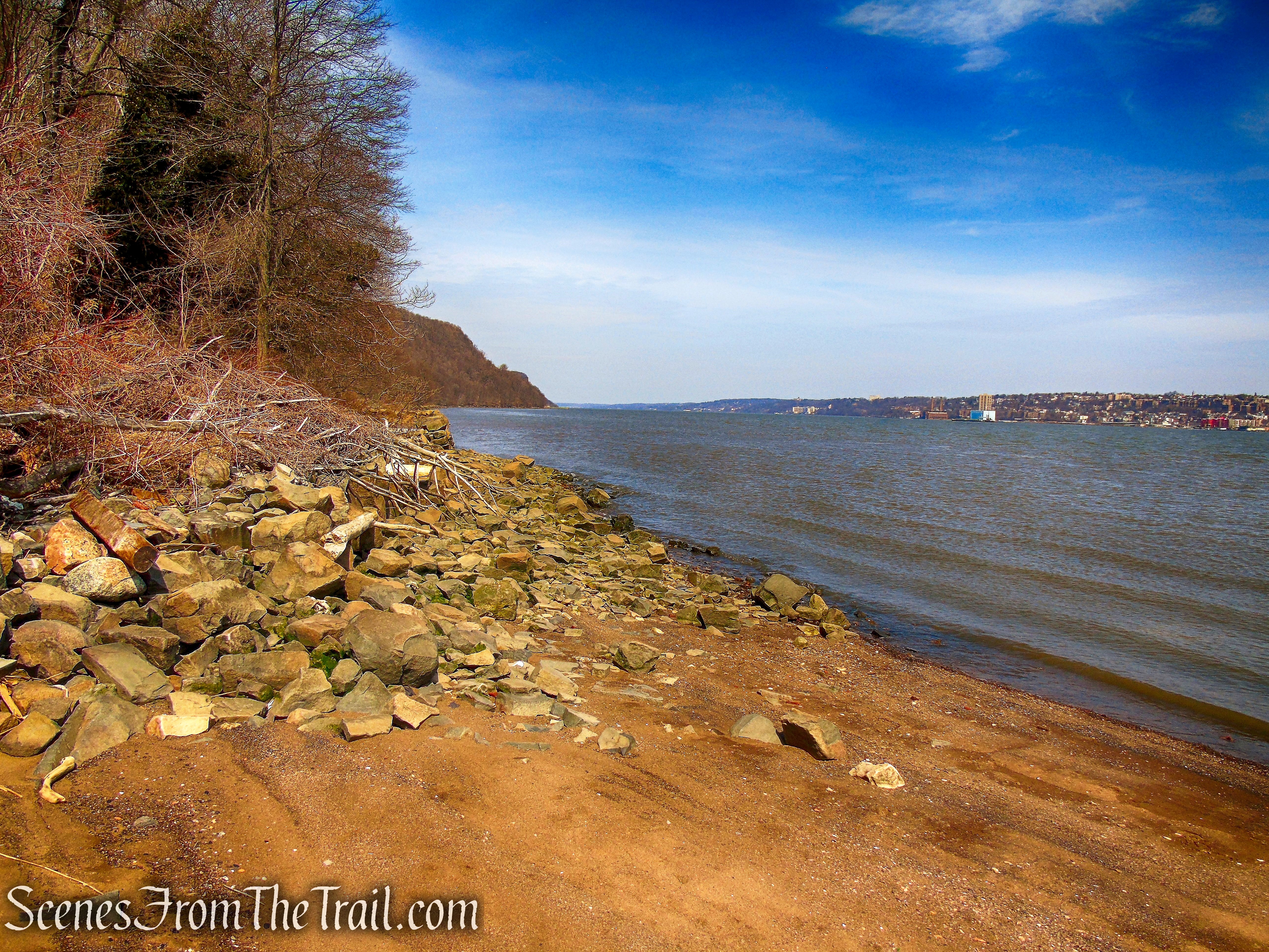 view north from Huyler’s Landing