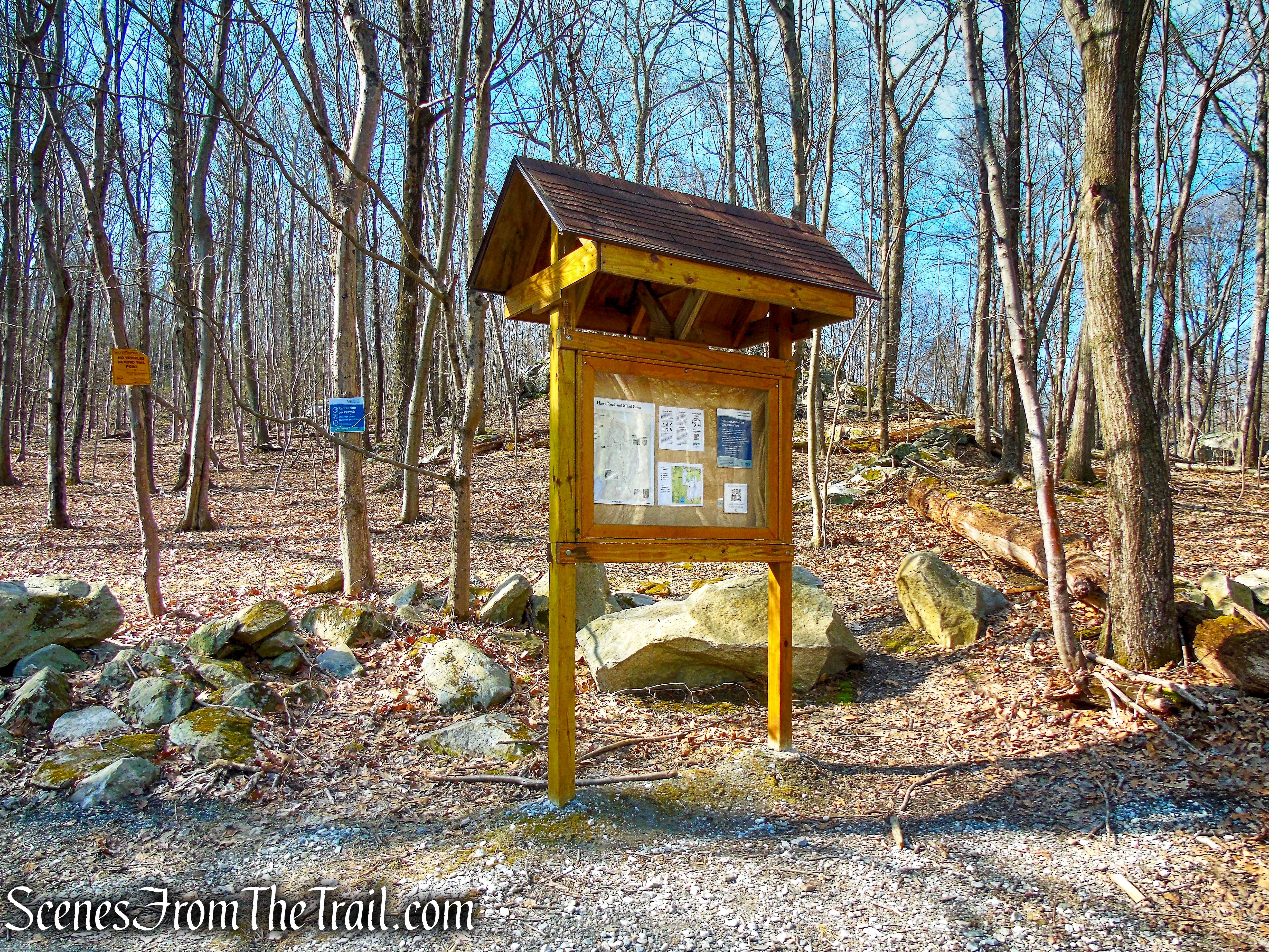 Hawk Rock/Mead Farm Trails