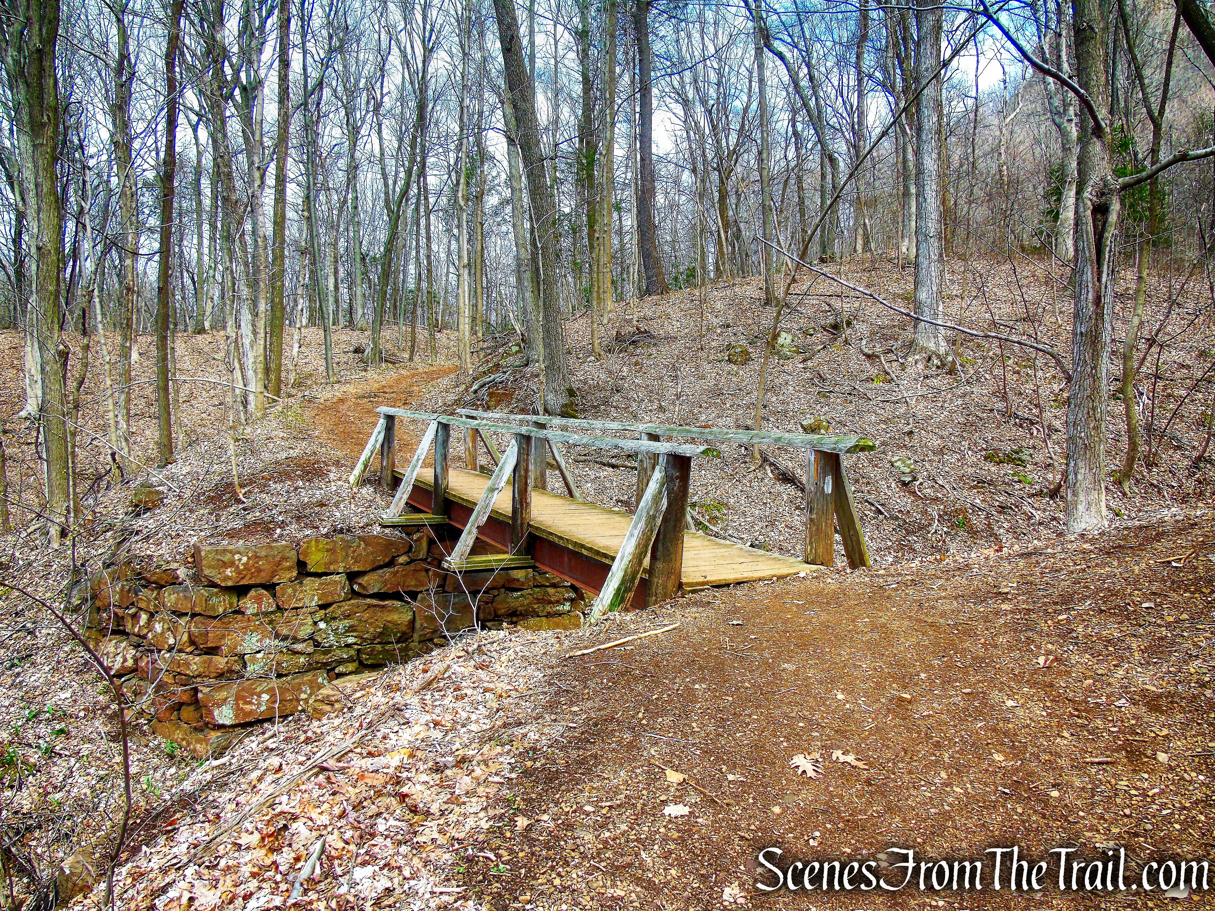 White Trail - Hubbard Park