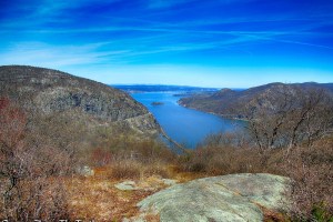 view north from Howell Trail