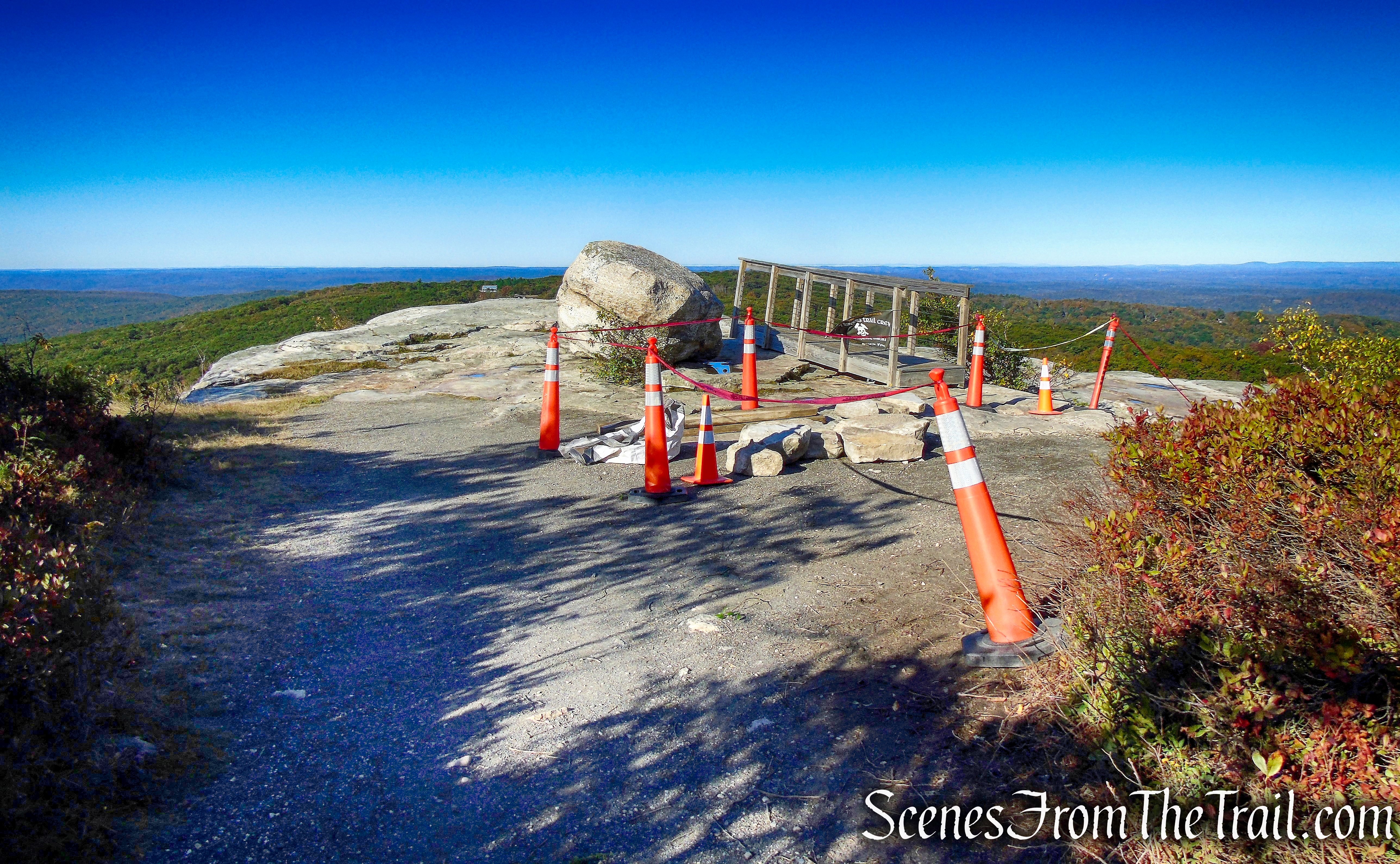 Sam's Point Overlook