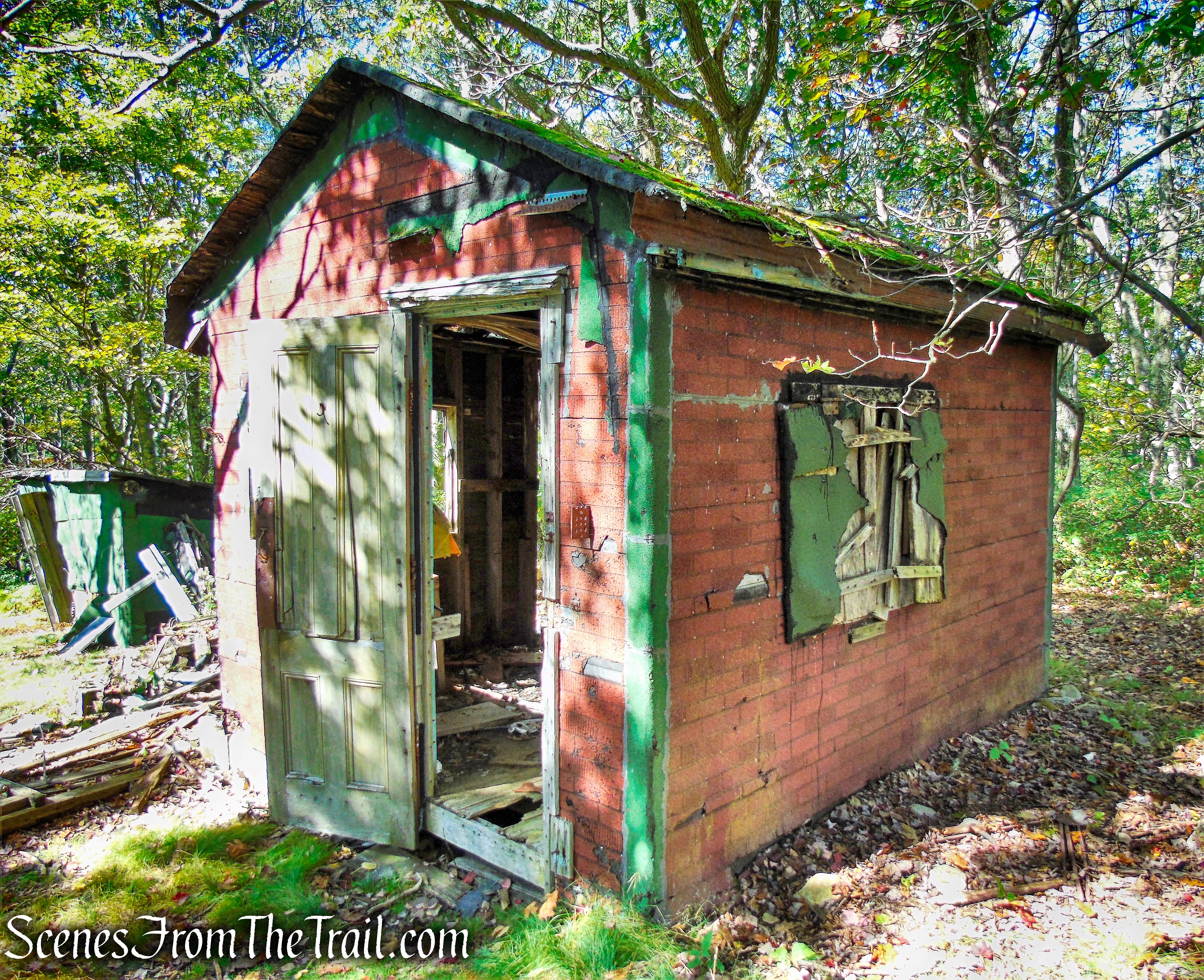 Berry Picker Cabins - Sam's Point Preserve