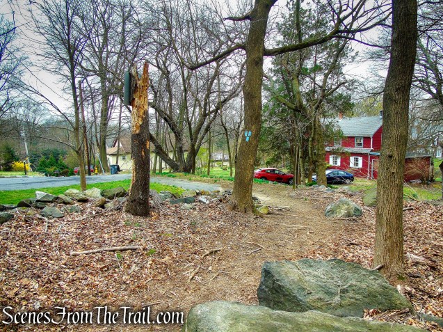 Mt Pleasant Lane Trailhead