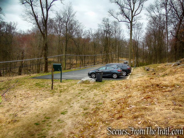 Taxter Road Trailhead