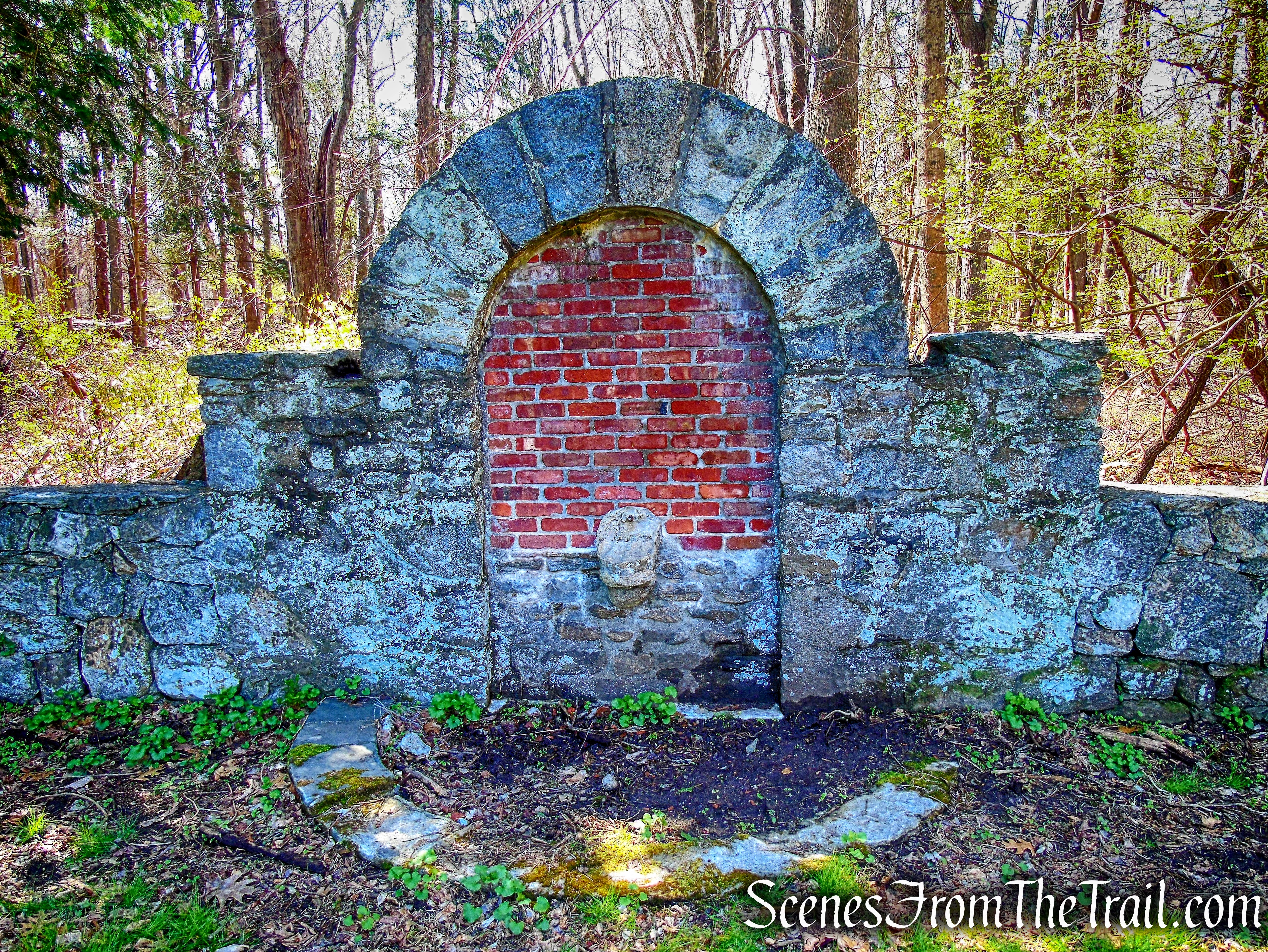 fountain ruins - French Hill Section