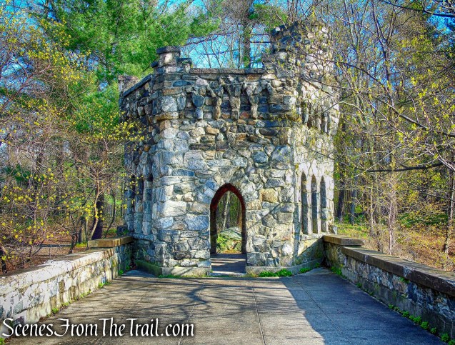 Beltzhoover Teahouse - Halsey Pond Park