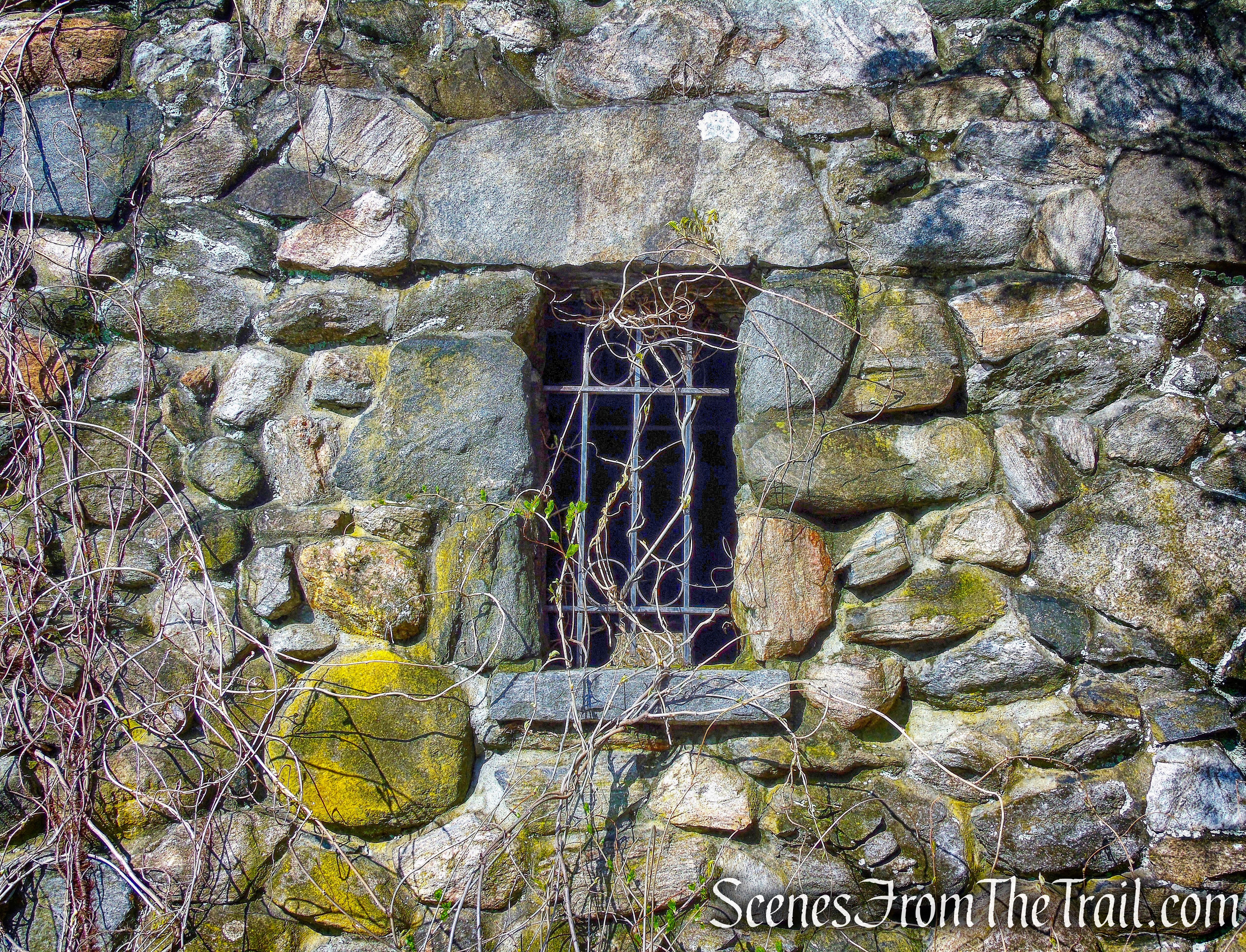 Beltzhoover Teahouse - Halsey Pond Park
