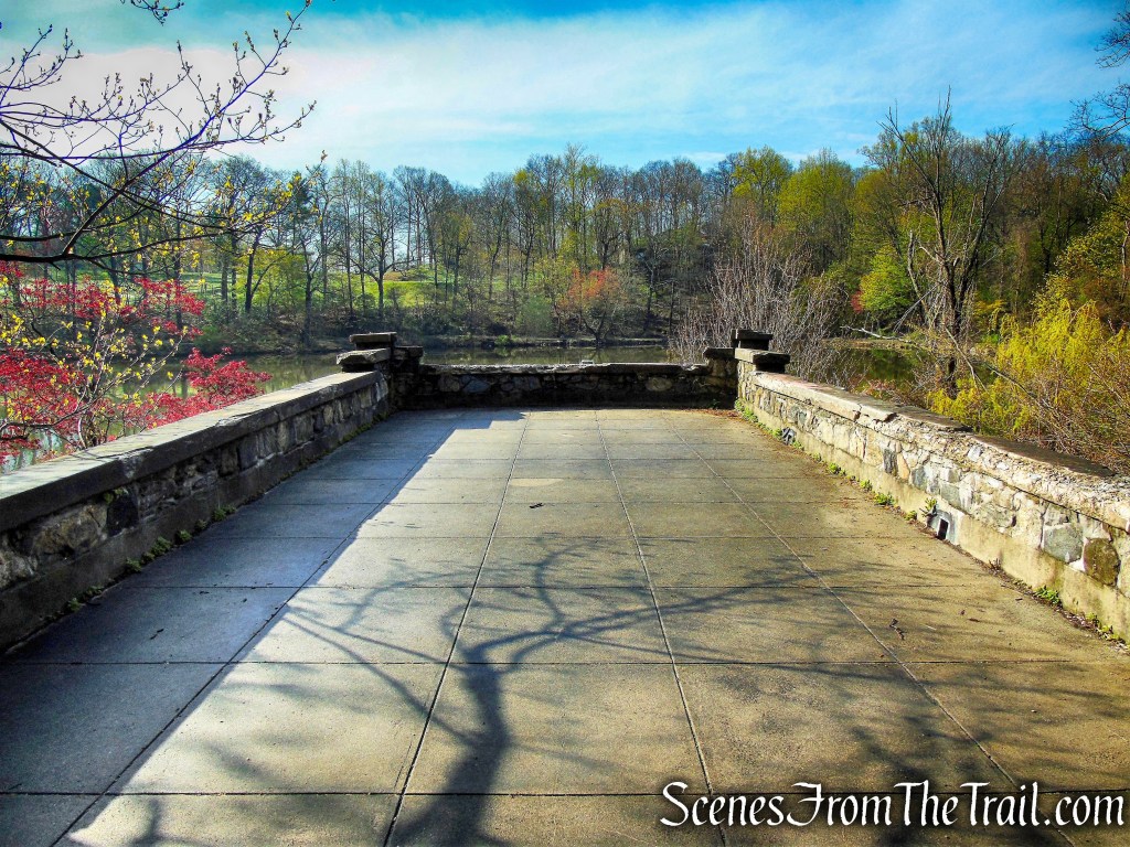 Halsey Pond Tea House