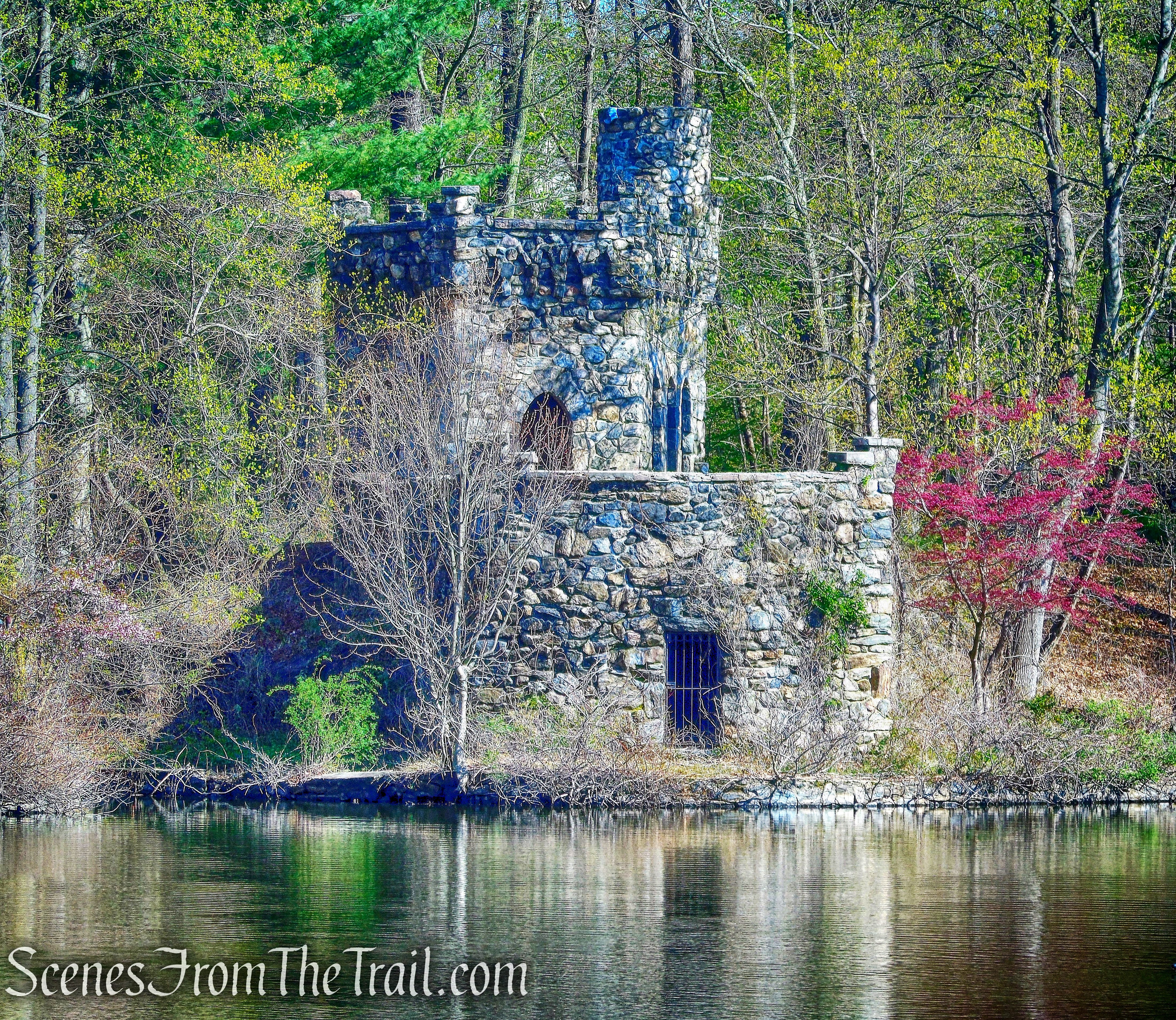 Beltzhoover Teahouse - Halsey Pond Park
