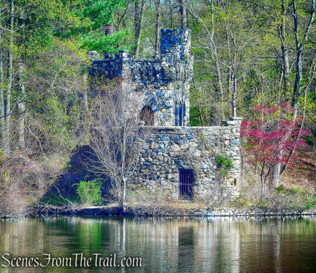 Beltzhoover Teahouse - Halsey Pond Park