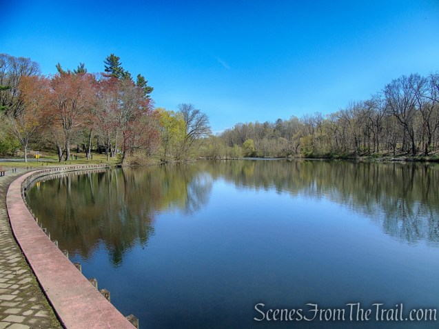 Woodlands Lake