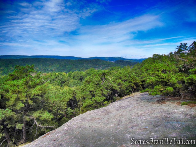 Mattabesett Trail - Mica Ledges Preserve