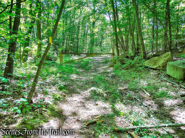 Selectmen's Path - Mica Ledges Preserve