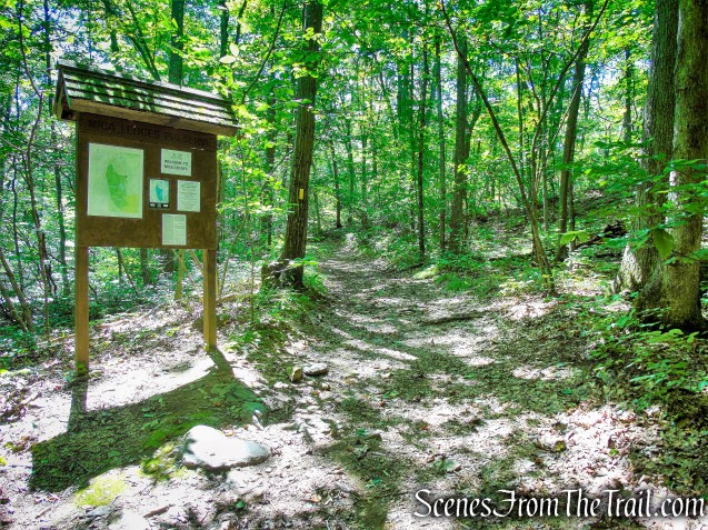Selectmen's Path - Mica Ledges Preserve