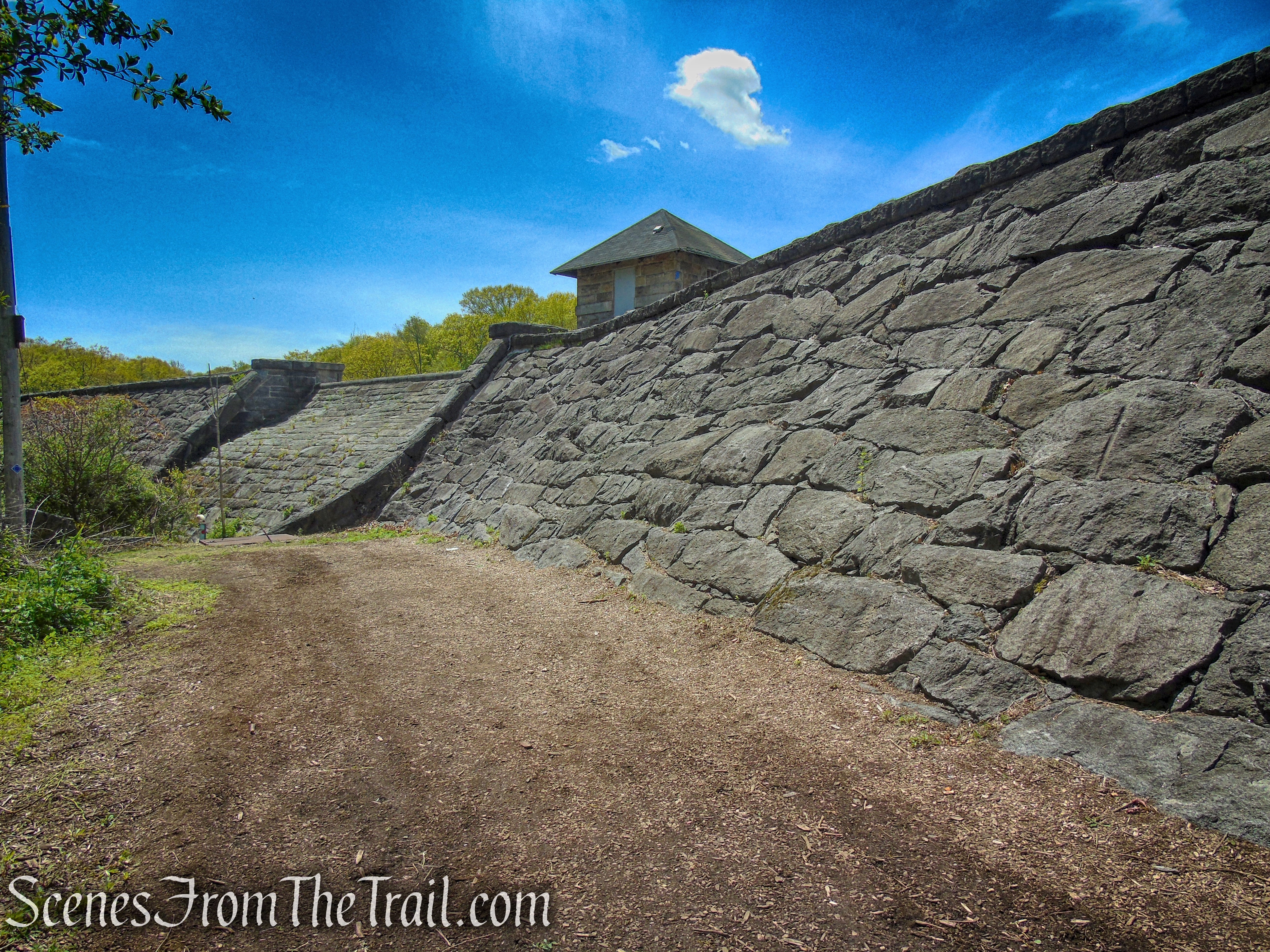 Sheldrake Lake Dam - Larchmont Reservoir