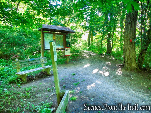 Trailhead - Whippoorwill Park