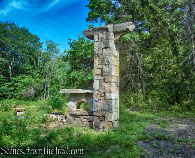 Black Mansion ruins - Leon Levy Preserve