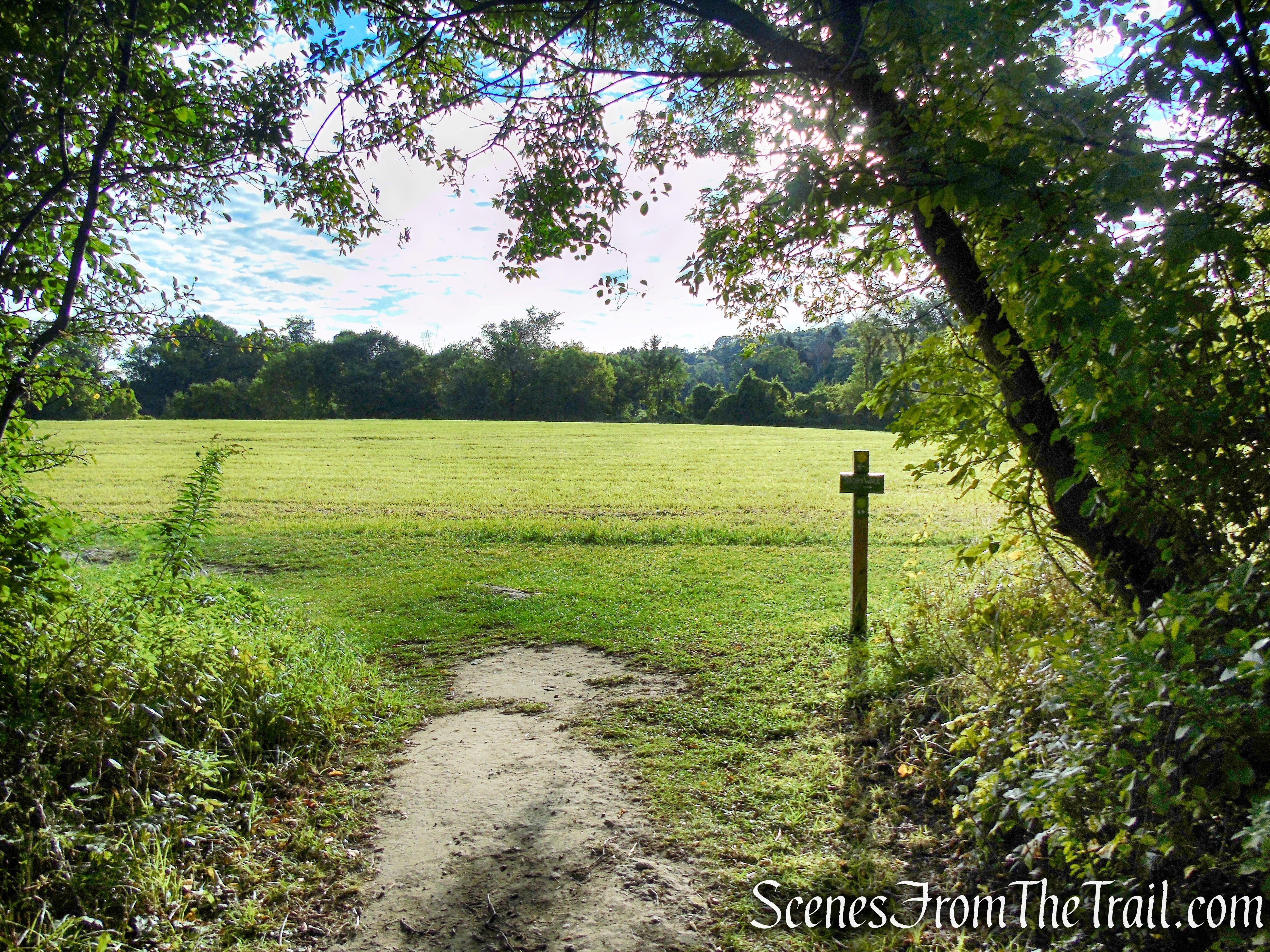 Meeker Trail - Macricostas Preserve