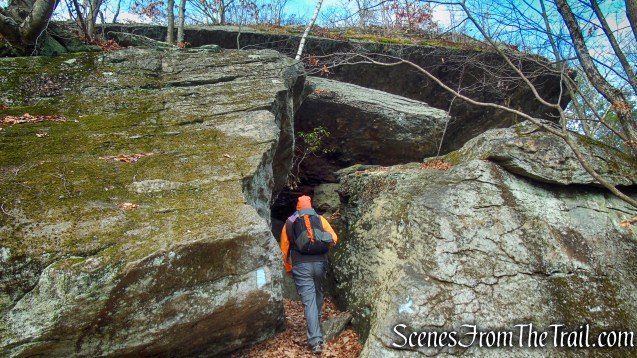 Leatherman’s Cave Loop – Mattatuck State Forest