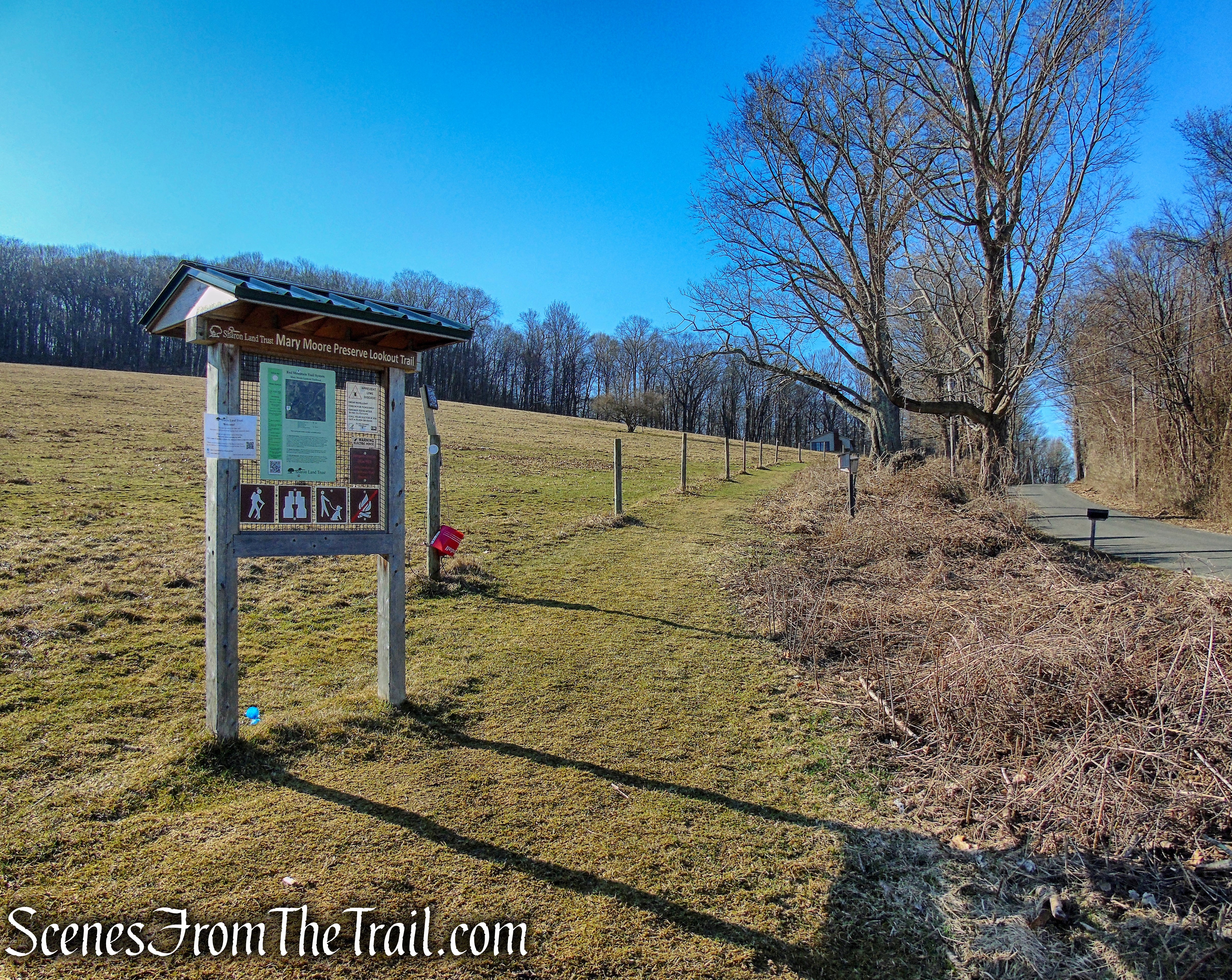 Mary Moore Lookout Trail - Sharon Land Trust