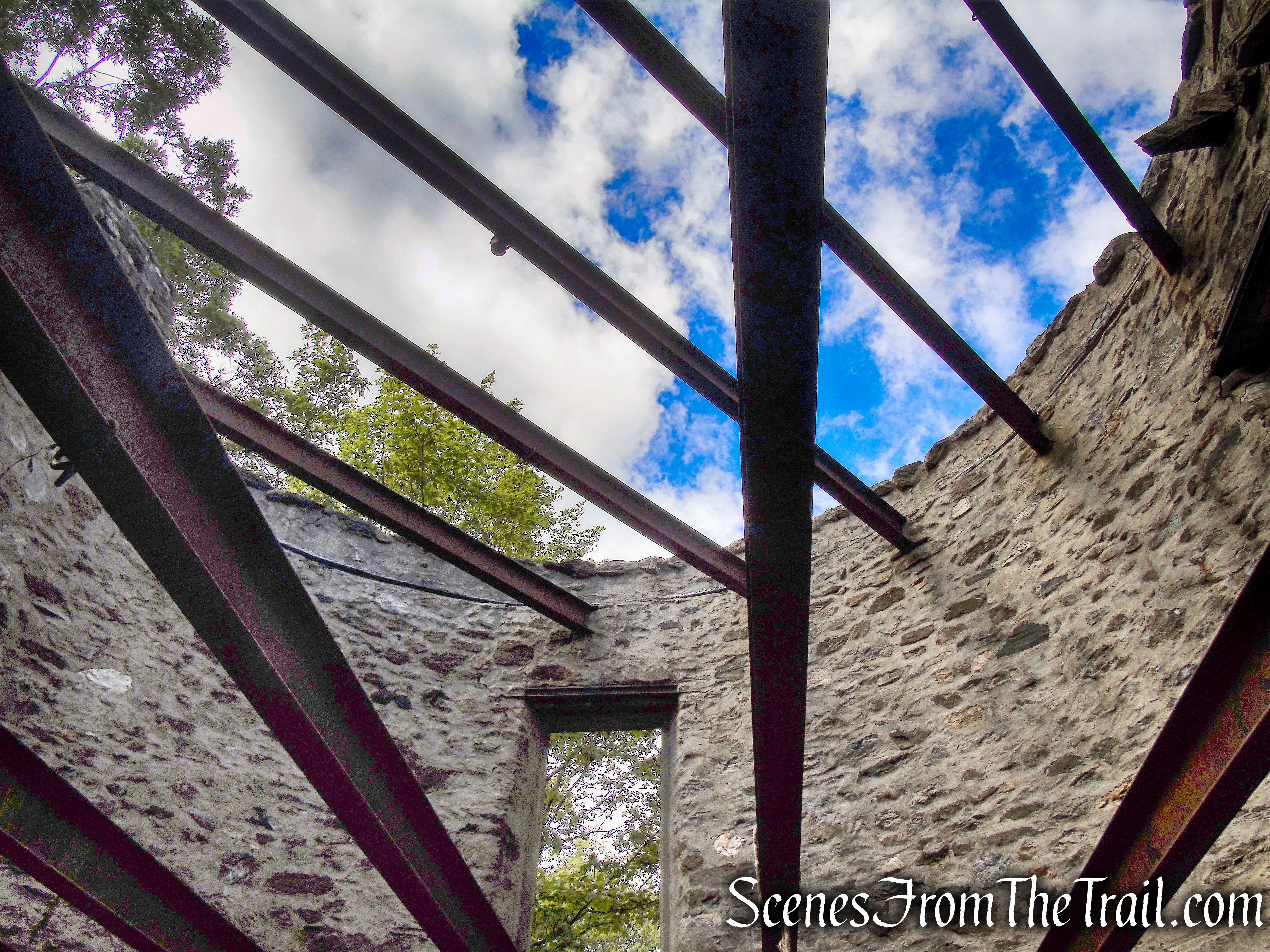 Cunningham Tower – Mohawk State Forest