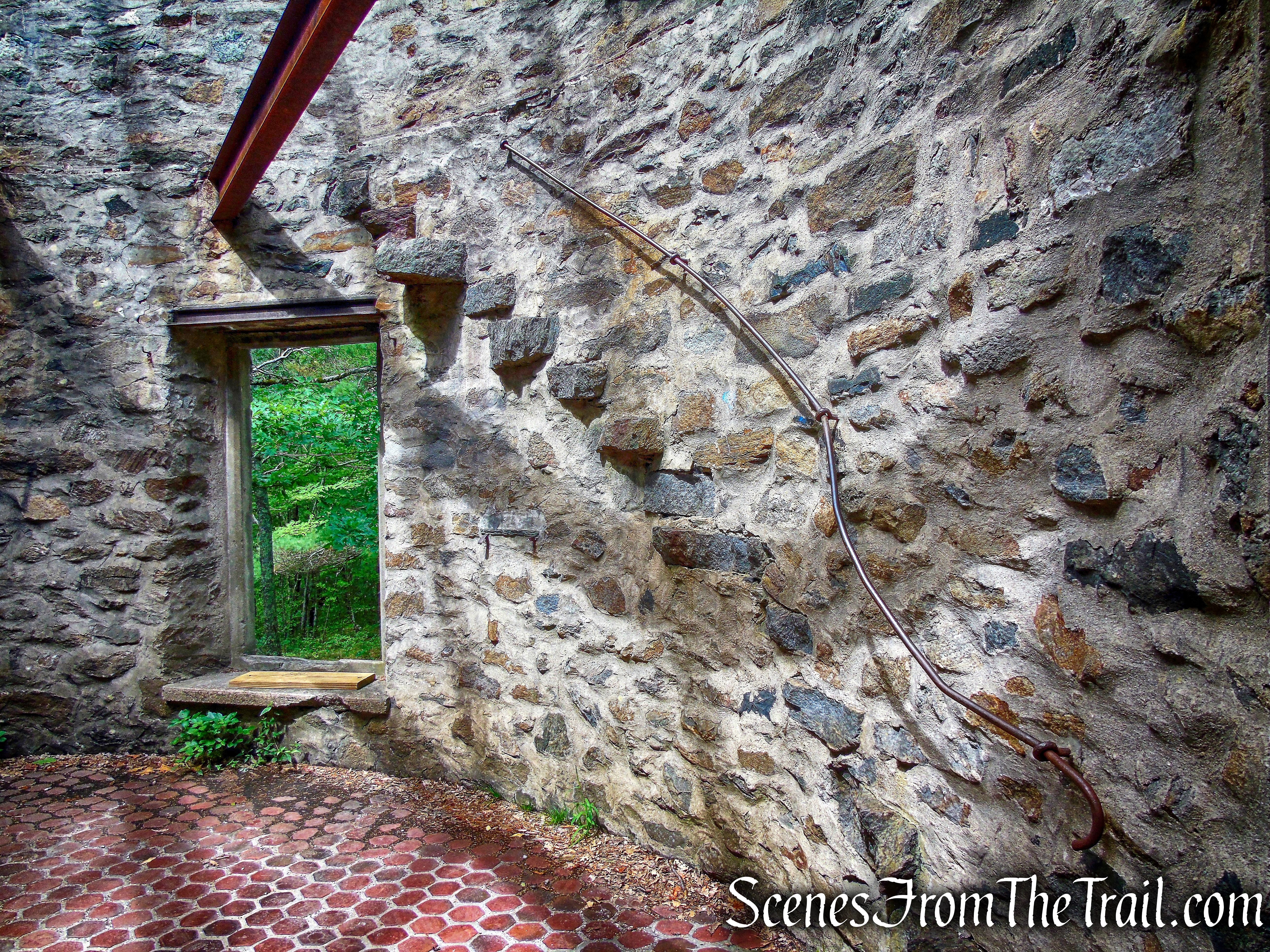 Cunningham Tower – Mohawk State Forest