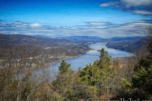 view north of the Hudson River from Anthony’s Nose
