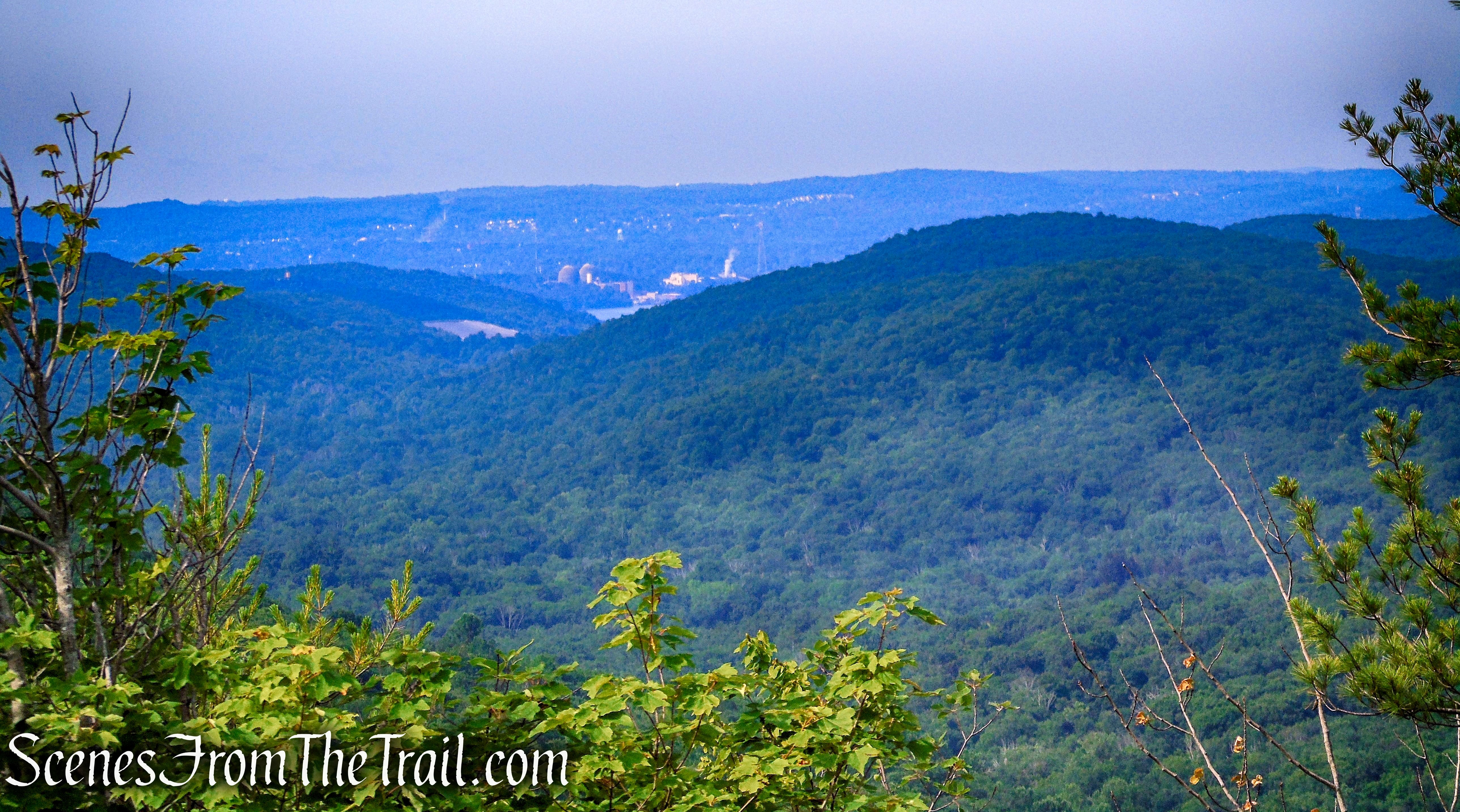 Candlewood Hill summit – Fahnestock State Park