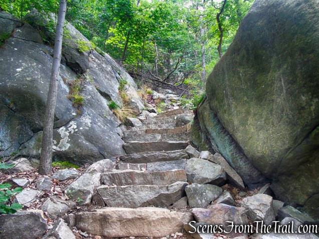 Nimham Trail – Breakneck Ridge