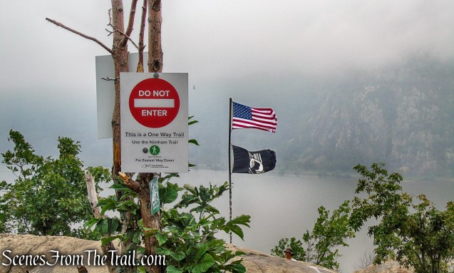 flagpole area – Breakneck Ridge