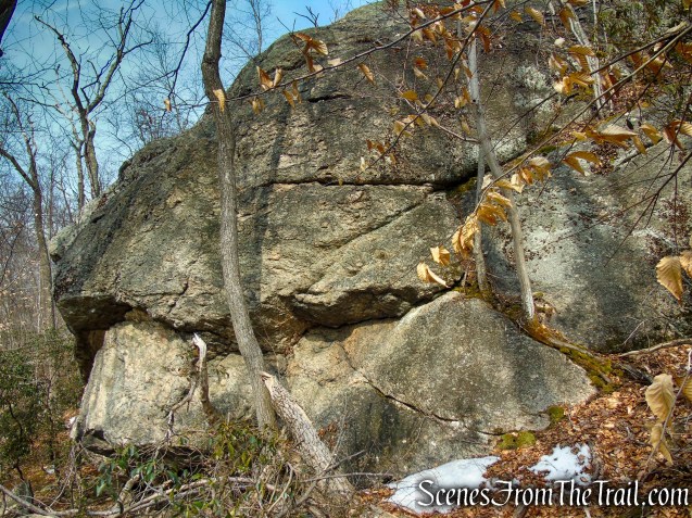 massive rock formation - Spiderweed Preserve