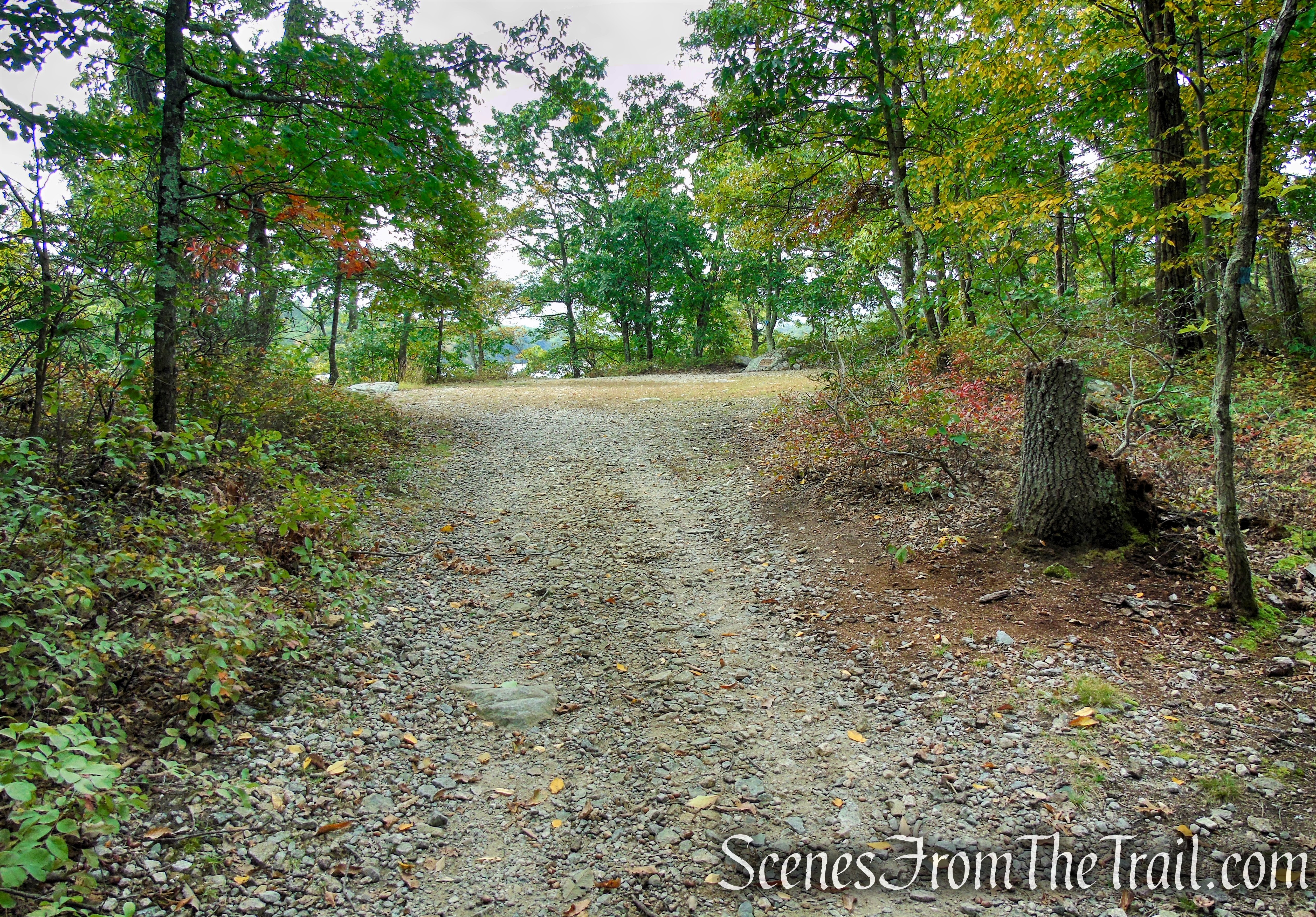 Ramapo Lake Loop - Ramapo Mountain State Forest