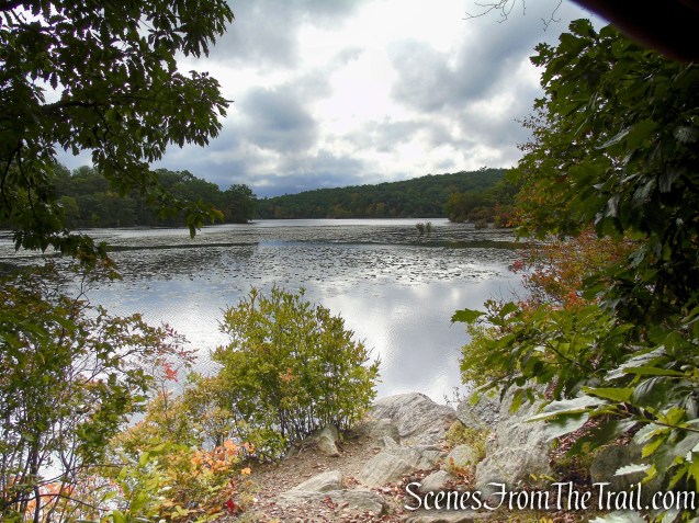 Ramapo Lake Loop - Ramapo Mountain State Forest