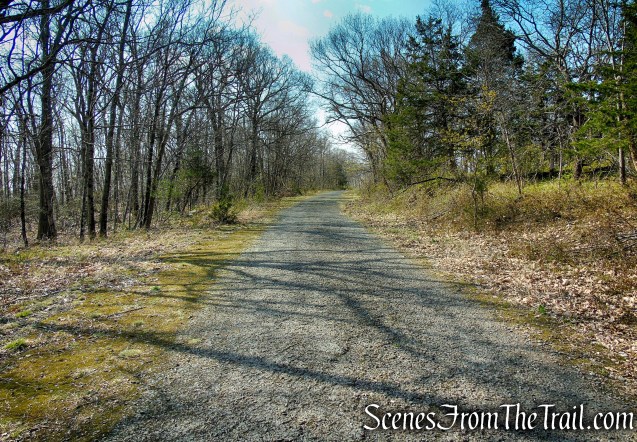 Baldwin Drive - West Rock Ridge State Park