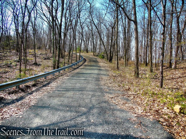 Baldwin Drive - West Rock Ridge State Park