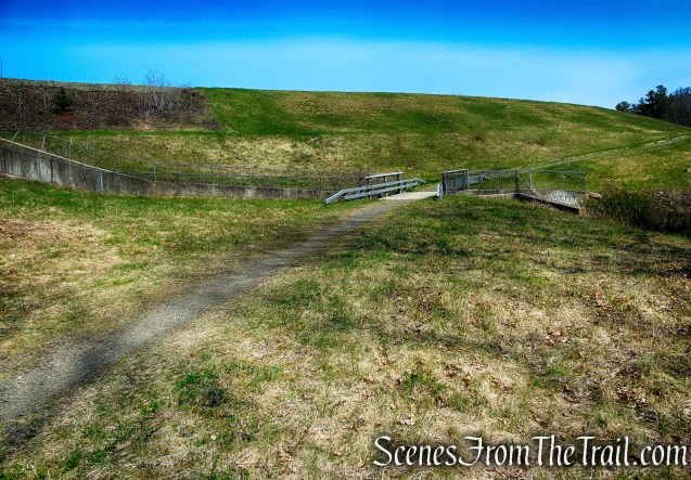 Red Trail - West Rock Ridge State Park