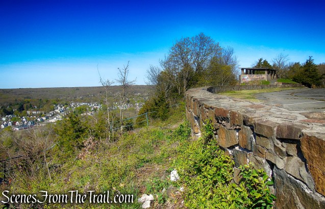 South Overlook - West Rock Ridge State Park