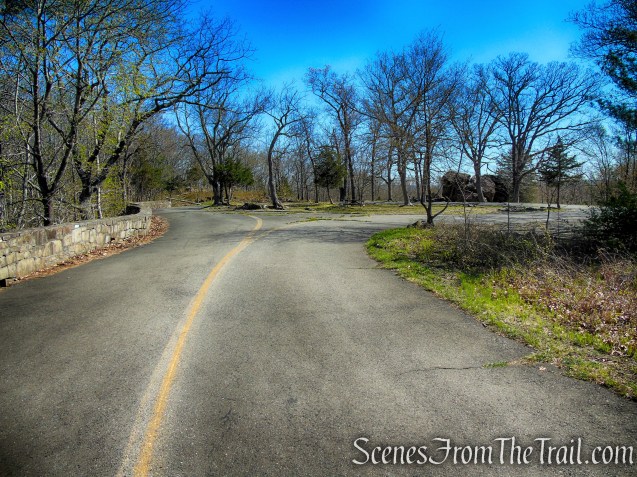 Regicides Drive - West Rock Ridge State Park