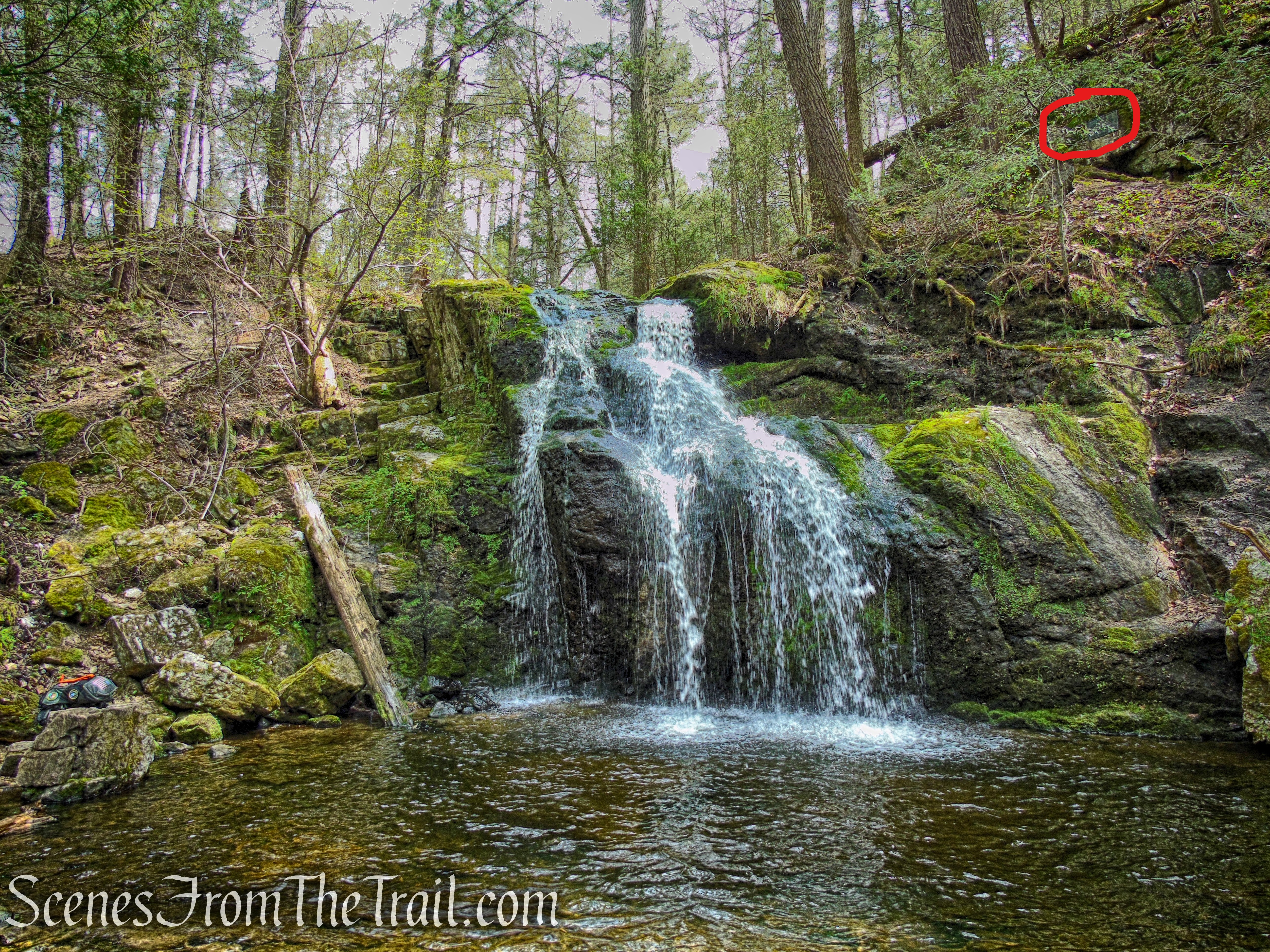 Nonnewaug Falls