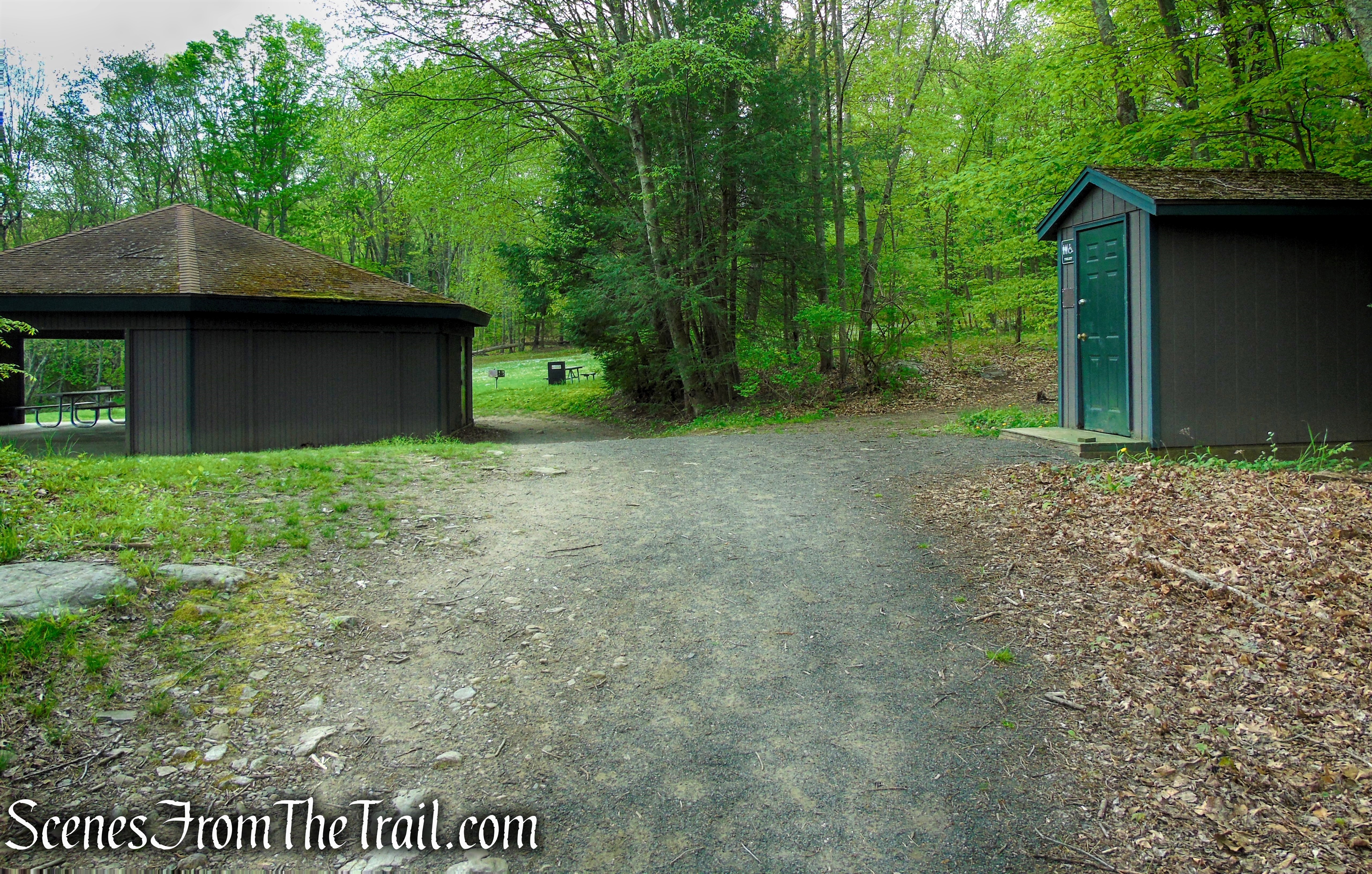Red Trail – Southford Falls State Park